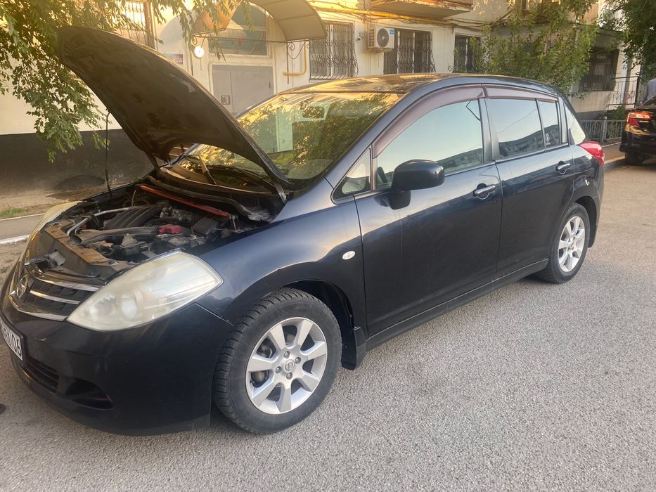 Nissan Tiida в хорошем состоянии