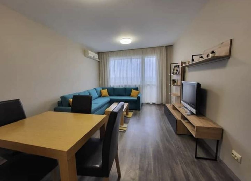 Дава се под наем Двустаен апартамент в Варна, Възраждане 4 - 65 кв.м за 408 € - Снимка #1