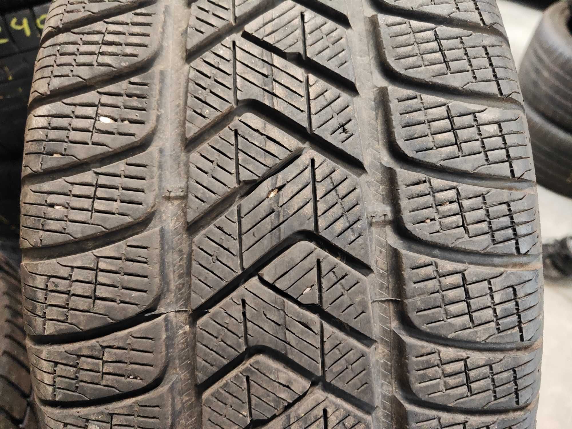 4бр. зимни гуми 255/45/20 Pirelli