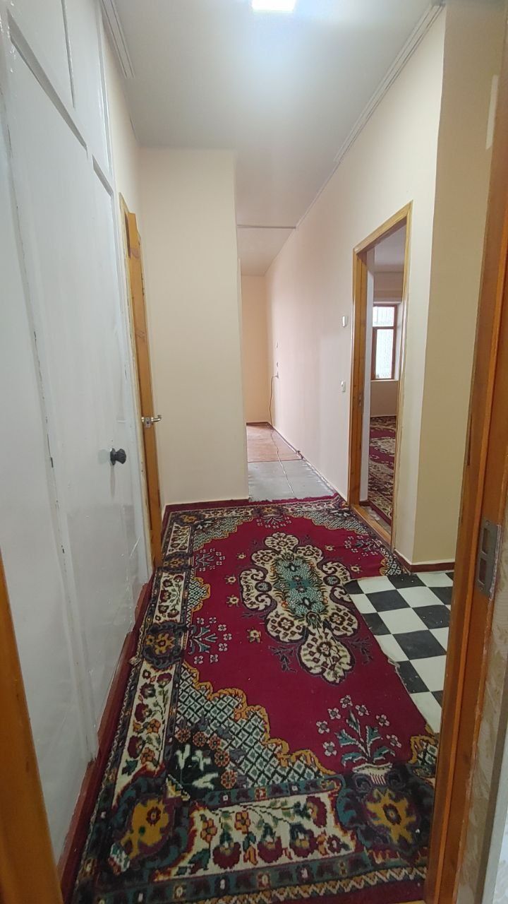 Срочно аренда 2 комнатная квартира в городе Чирчике