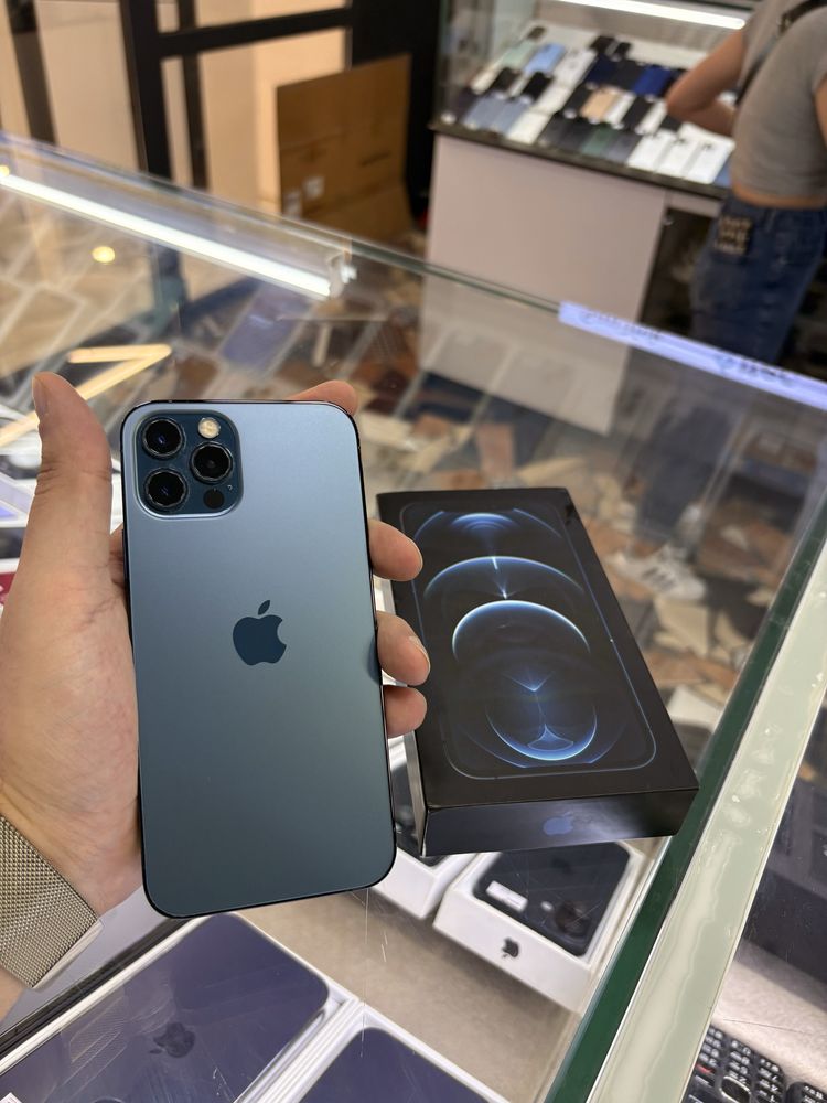 iPhone 12 Pro 256 gb ideal