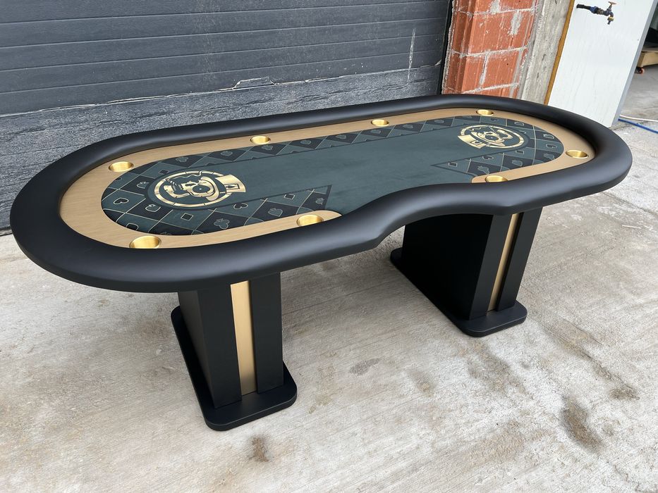 Mese poker stejar customizate cu LOGO tau CustomTables.eu stoc 2 mese