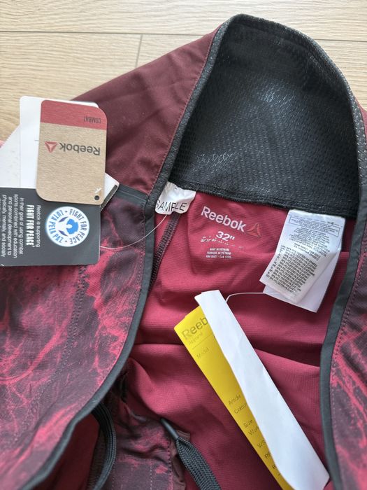 pantaloni scurti reebok S