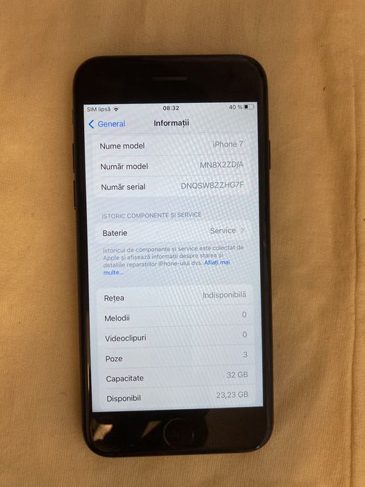 Iphone 7 defect. De piese. Placa fara cont.