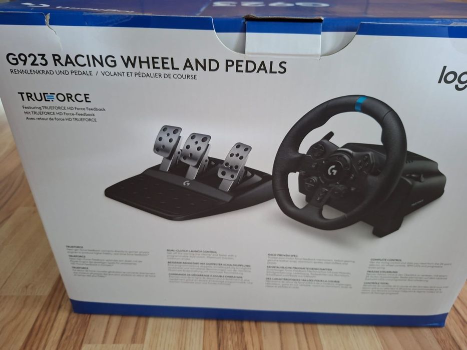 Volan Logitech G923 + Schimbator viteze