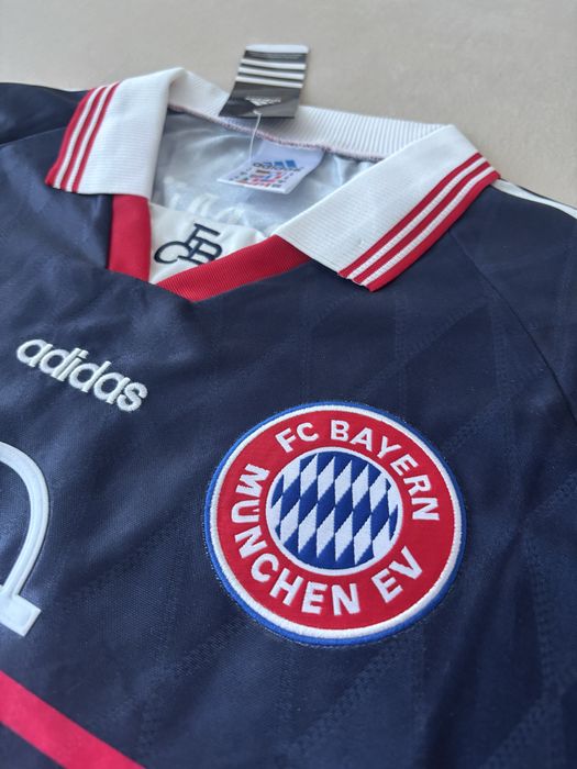 Bayern Munich 1997/1999 Bundesliga Matthaus Kit