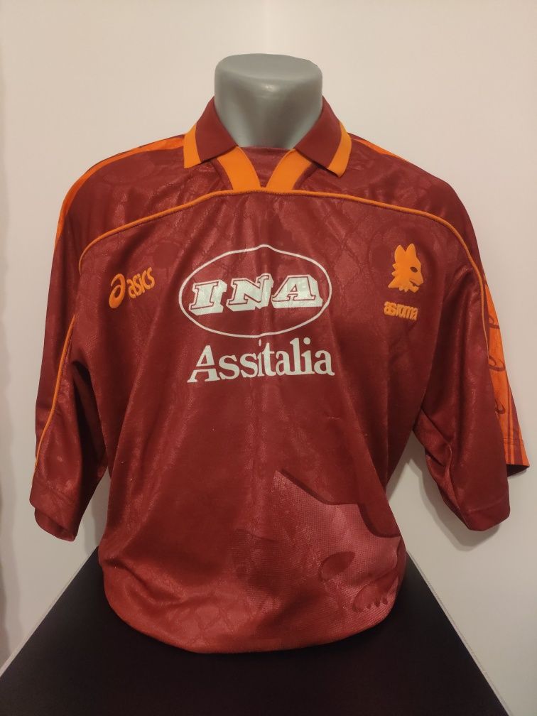 Уникална ретро фланелка на Рома от сезон 1995/1996