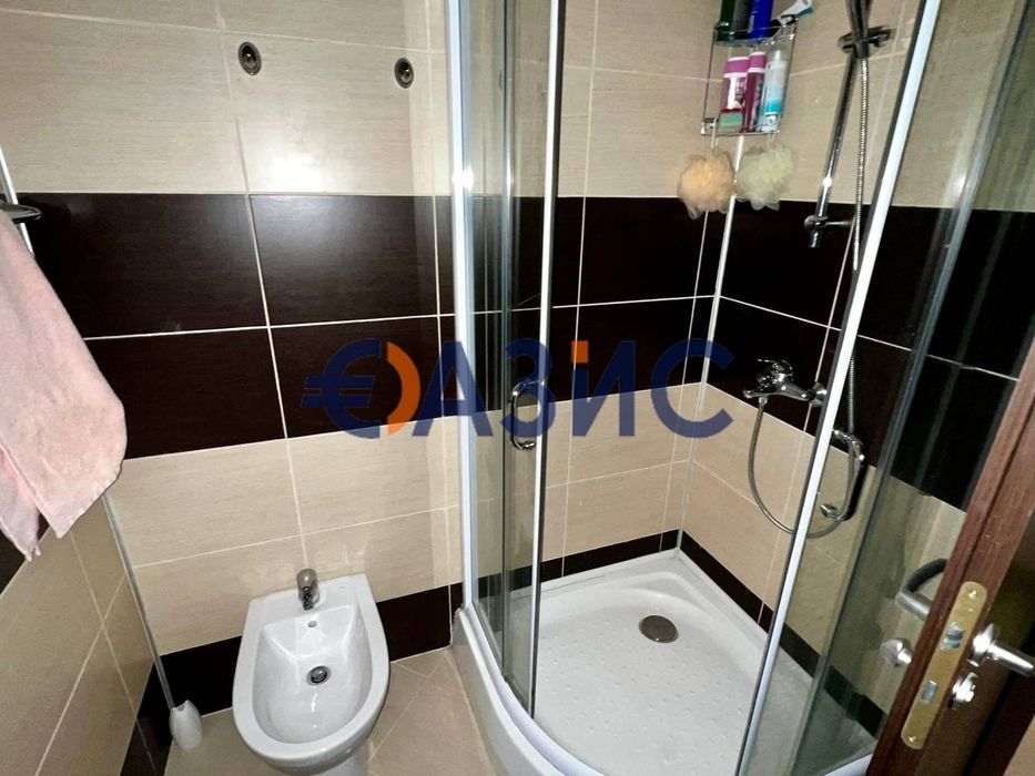 Продава се Тристаен апартамент в к.к. Слънчев бряг - 106 кв.м за 991 €/кв.м - Снимка #10