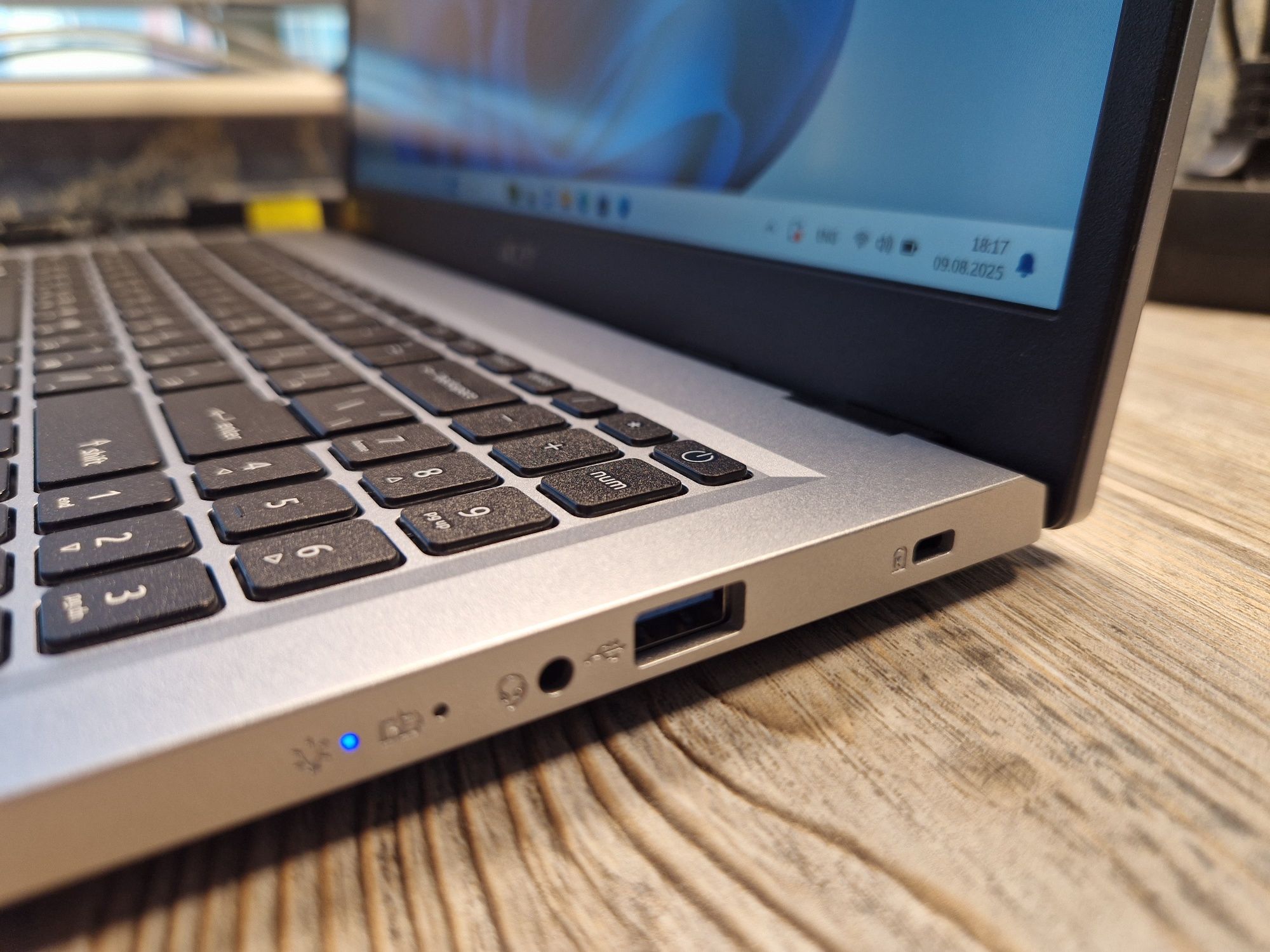 Мощный ноутбук для работы Acer Aspire 3 15 A315-24P N:23C3
