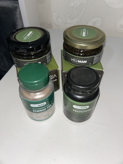 Vitaman polni ………