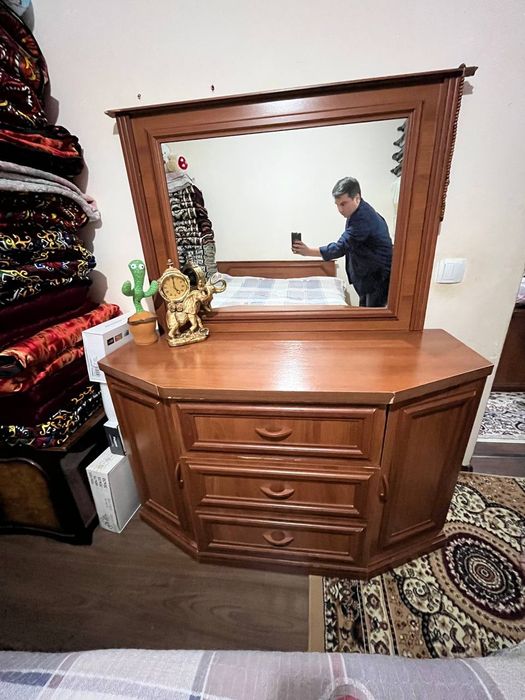 Спальная гарнитура