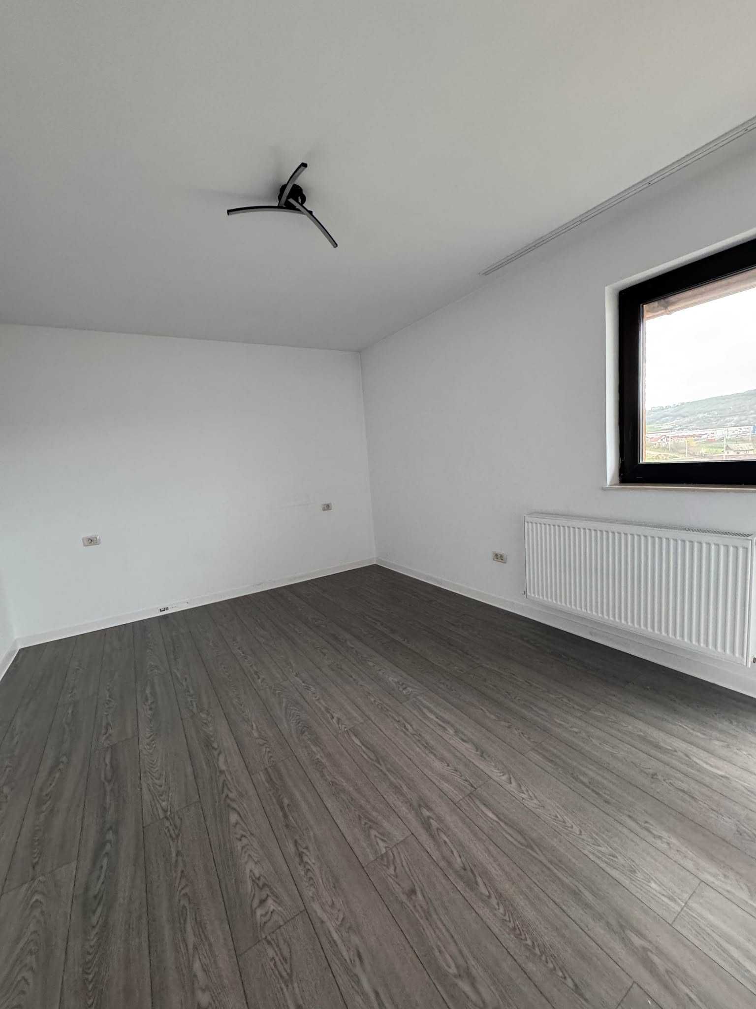 Casa tip Duplex de inchiriat Miroslava, sat Balciu