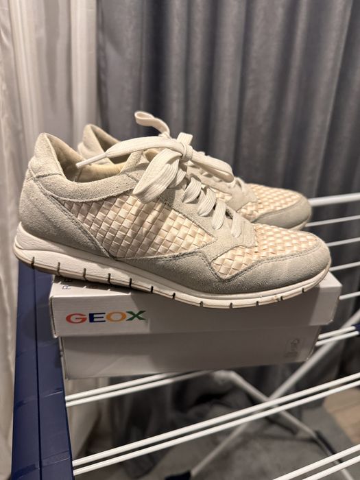 Adidasi Geox marimea 36