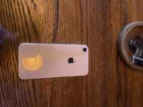 Iphone 8 culoare Crem