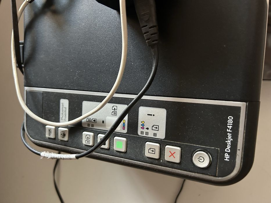 Принтер HP Deskjet F4180