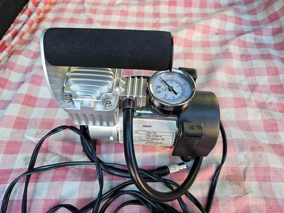 Компресор за гуми 12V Auto practic