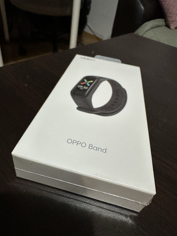 Фитнес гривна Oppo band