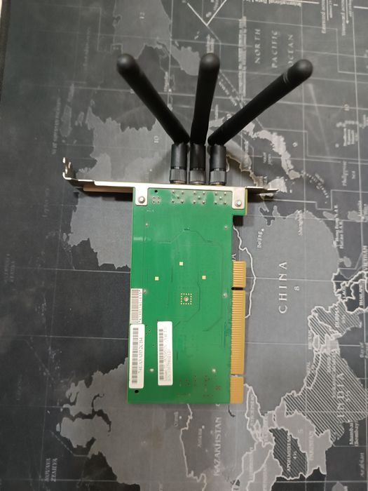 Wi-Fi адаптер PCI TP-Link TL-WN951N (300 Мбит/с, 3 антенны)