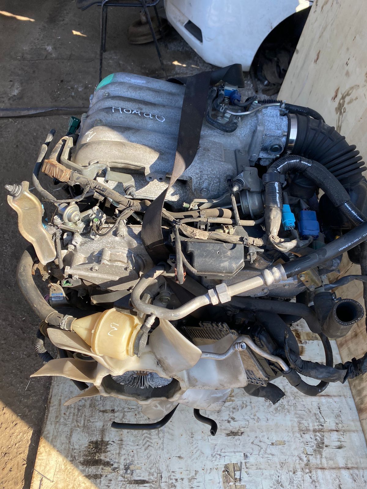 Контрактный двигатель VQ35DE Nissan Pathfinder 3.5 литра;
