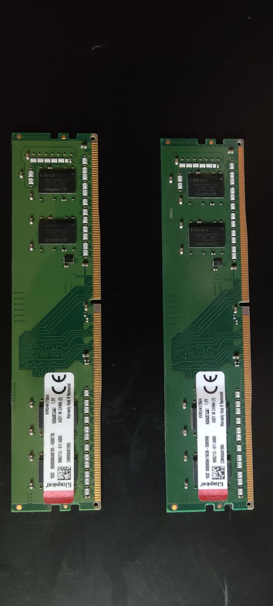 Продам 4 плашки оперативной памяти DDR4 2400, по 4 гб