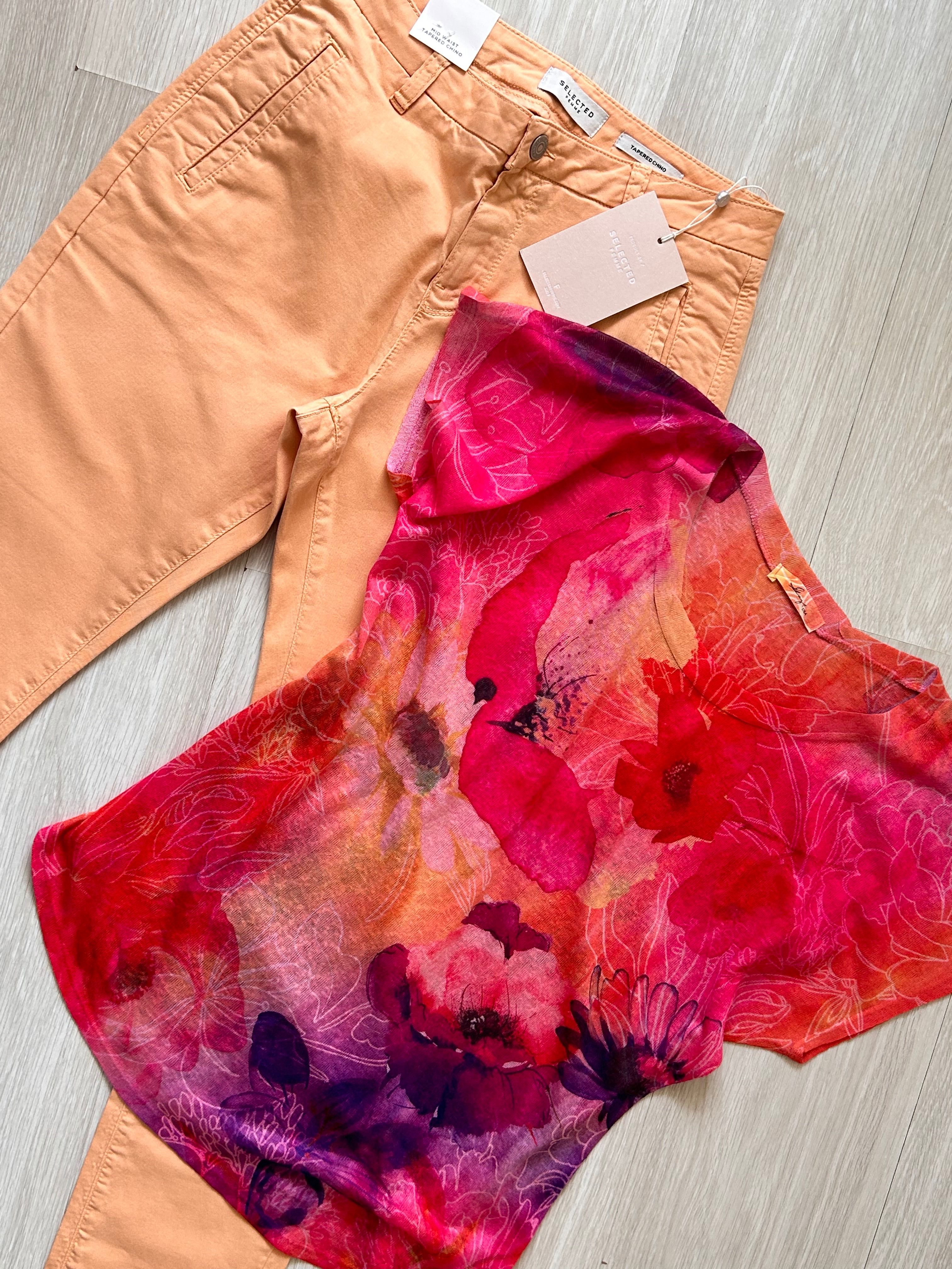 Нов спортно елегантен панталон Selected & подарък цветна блуза