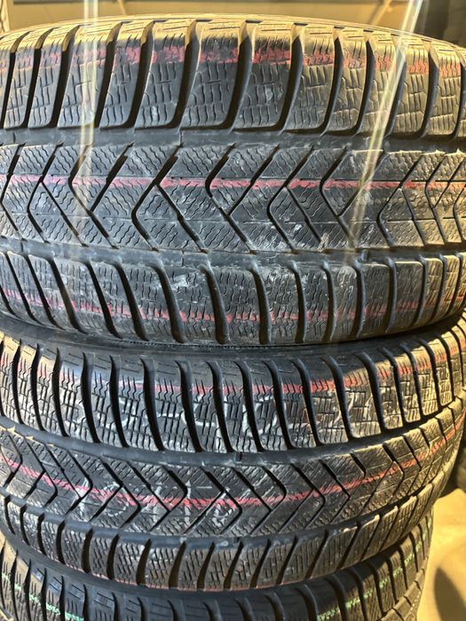 Anvelope 255/40/20 iarna Pirelli set M+S