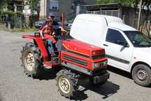 Колесен трактор YANMAR F215
