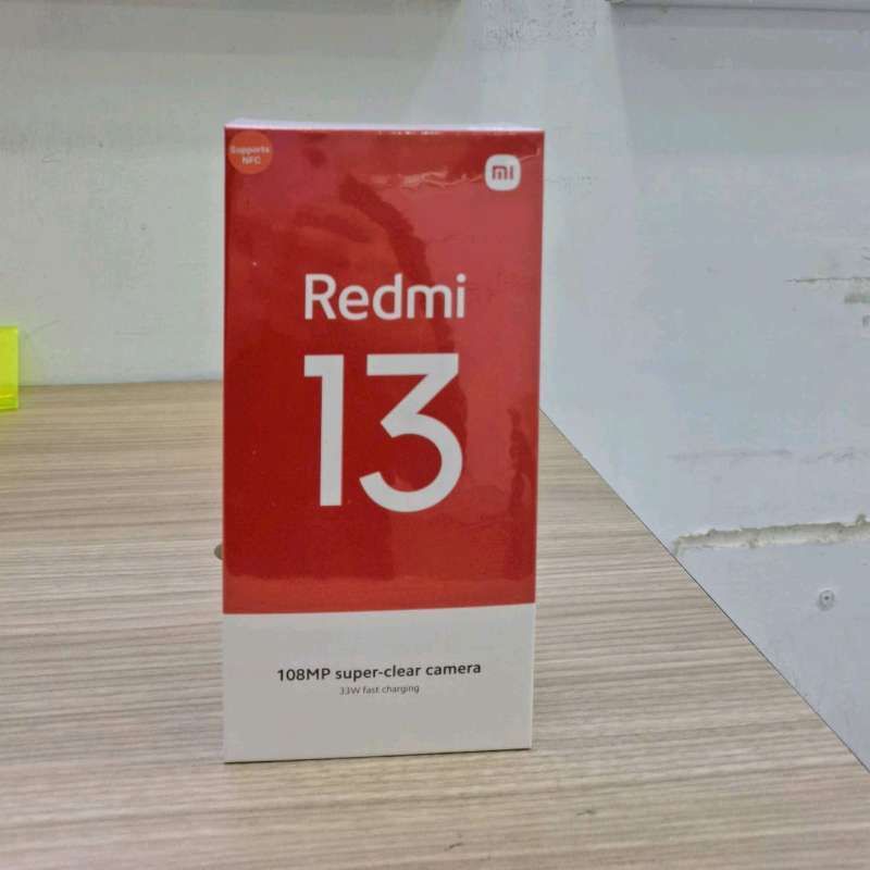 Onajonim uchun olib qo'ygan Redmi 13 telefonimni sotmoqchiman