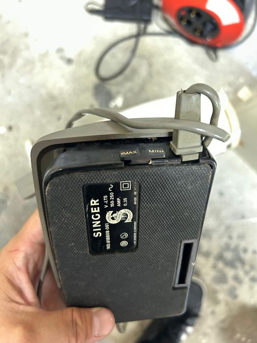 Електрическа шевна машина Сингер модел Singer 720 G