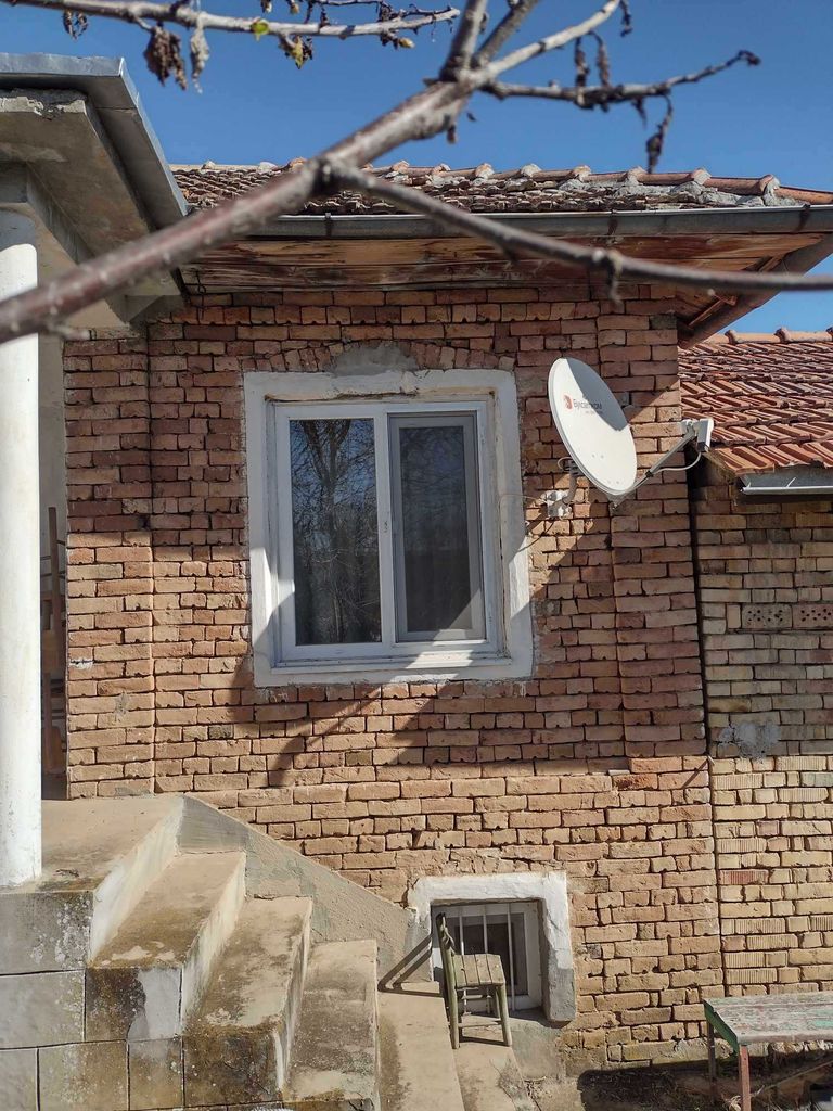 Продава се Къща в Велико Търново, Бузлуджа - 80 кв.м за 125 €/кв.м - Снимка #1