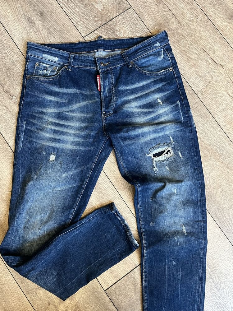 DSQUARED2 - дънки размер 52/Л или 36