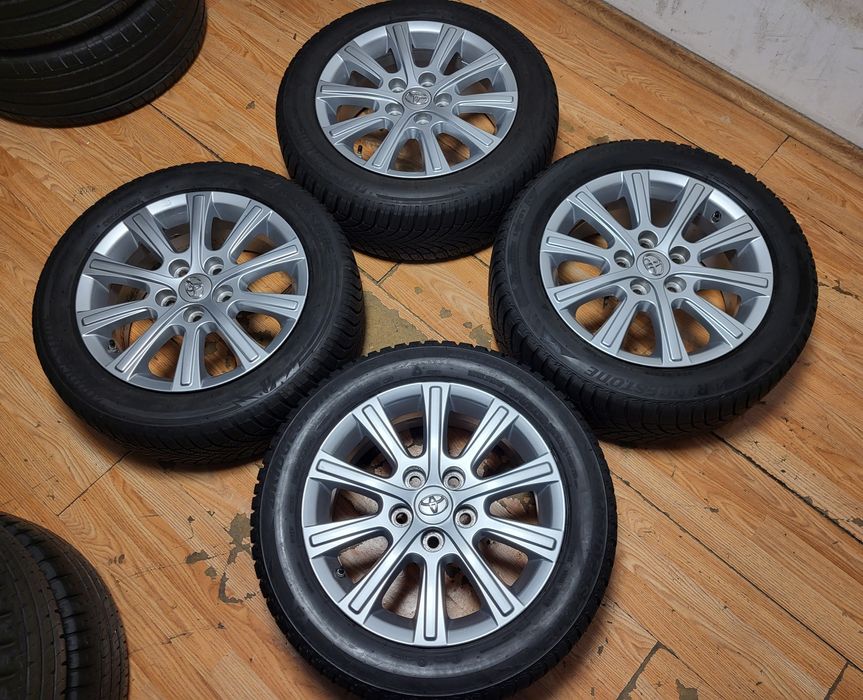 джанти 16" 5х114,3 Toyota гуми 205/55/16 Bridgestone зимни