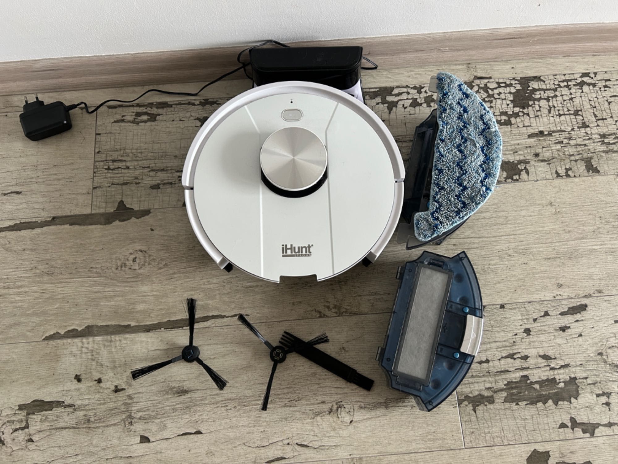 Прахосмукачкa робот iHunt Robot Vacuum Laser PRO 2022, iHunt Home APP