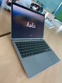 MacBook Air M1 / 13.3 inch / 256 GB