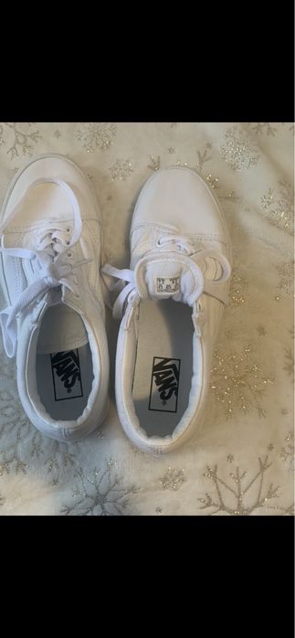 Pantof Vans albi mas 40