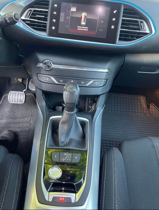 Peugeot 308 Automat BlueHdi 150 cp