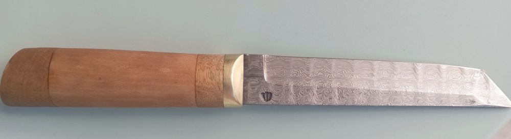 Нож от Дамаска стомана с клеймо - 300 лв.