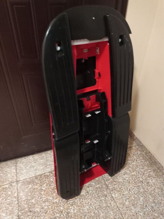 Двуместна детска шейна, капацитет до 150 кг.