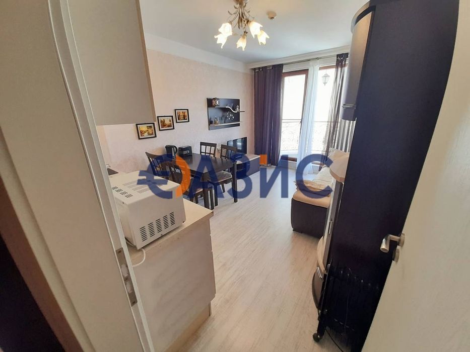 Продава се Двустаен апартамент в к.к. Слънчев бряг - 50 кв.м за 1560 €/кв.м - Снимка #5