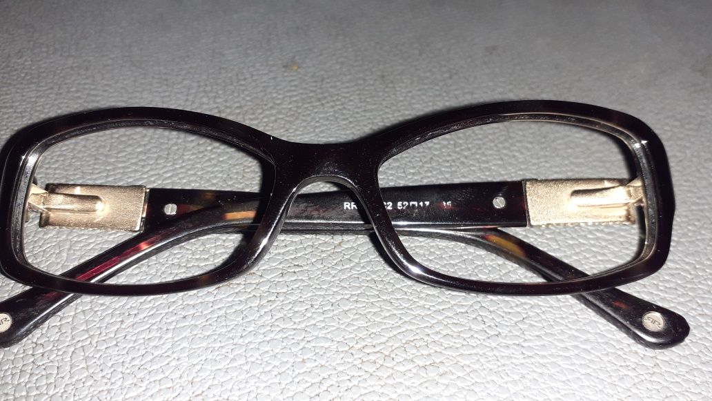 Рамки за диоптрични очила