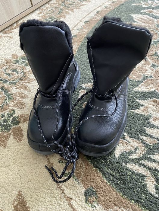 Берцы зимние 15к торг есть новые