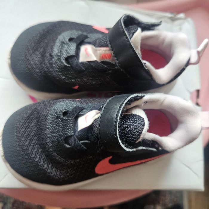 Детски маратонки Nike Revolution
