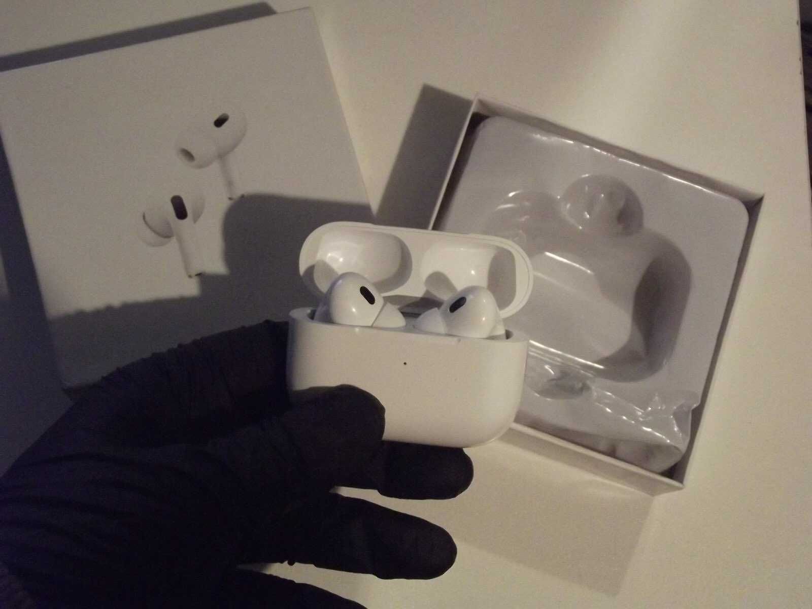 Airpods стил слушалки-нови, удобни и достъпни