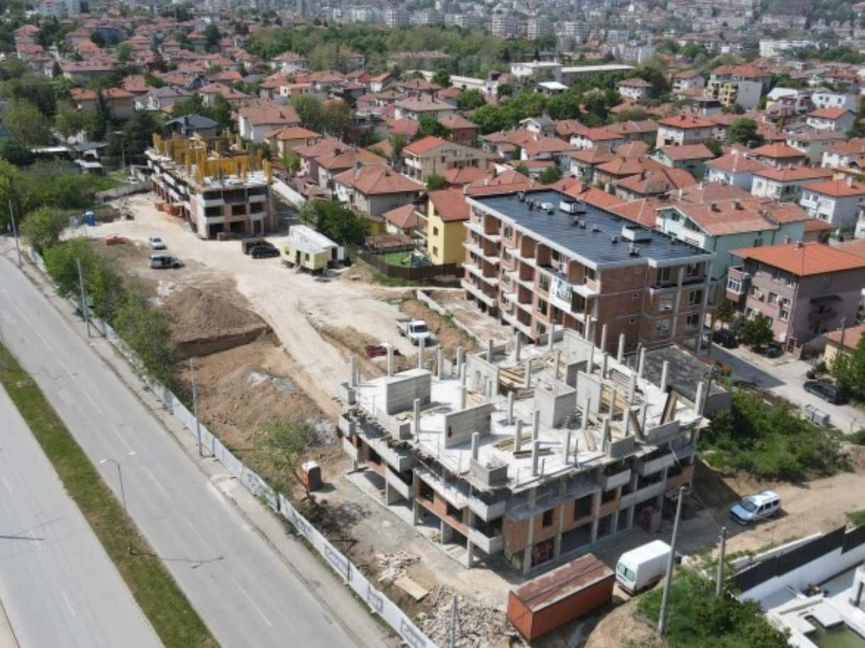 Продава се Двустаен апартамент в Плевен, 9-ти квартал - 68 кв.м за 1200 €/кв.м - Снимка #3