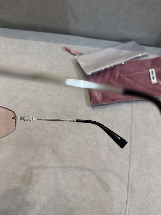 Очки Miu Miu тренд 2025