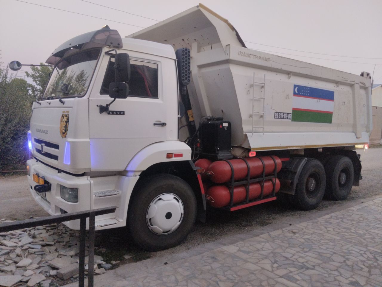 Kamaz samasval 6520