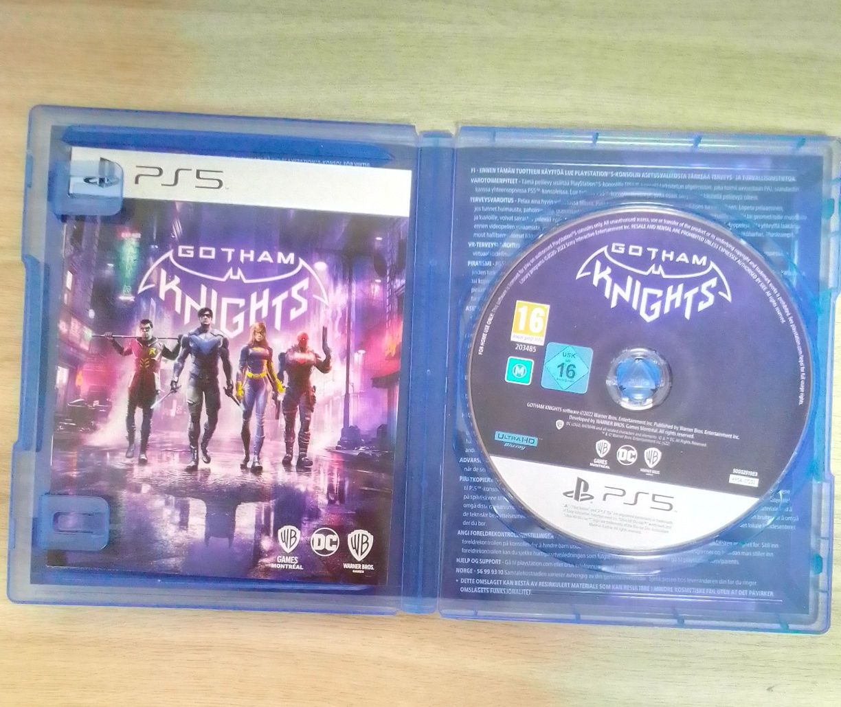 Диск PS5 Gotham Knights