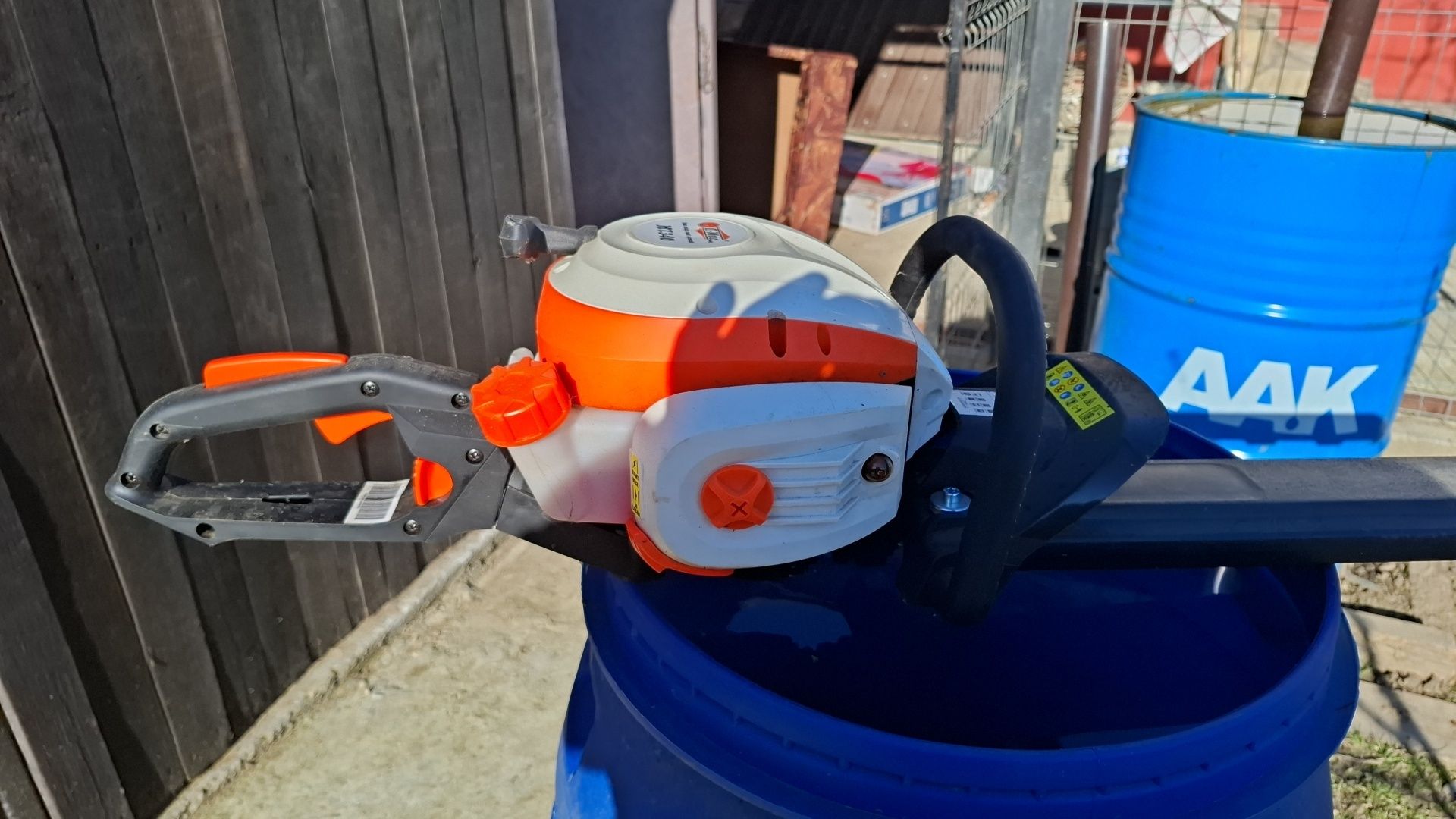 Foarfeca  ( trimmer ) gard viu