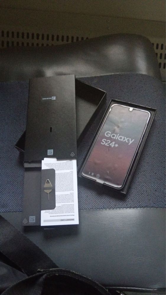 Продается новый Samsung S24+
