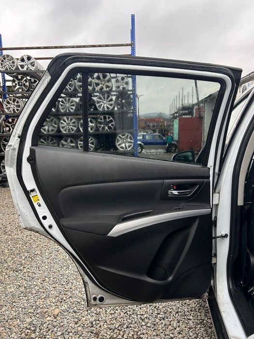 Usa Stanga Spate Suzuki SX4 S - Cross II 2013 - 2016 SUV 4 Usi Alb ZNL (1410)
